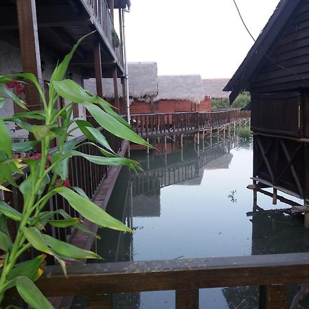 Hotel La Capannina Chez Lea Morondava Esterno foto