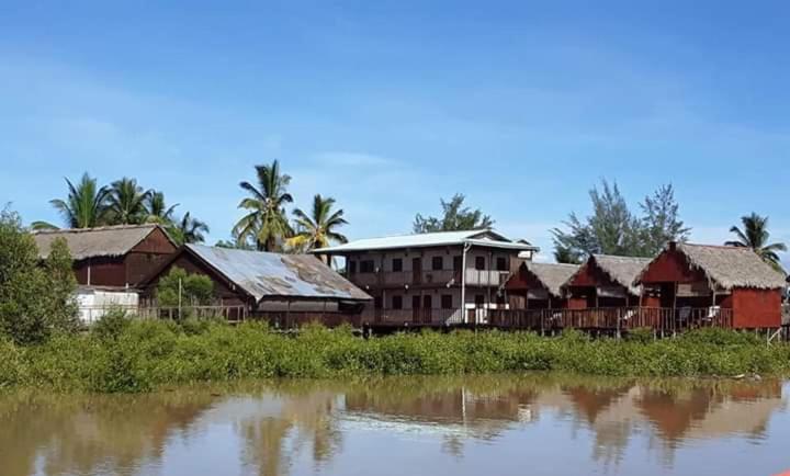 Hotel La Capannina Chez Lea Morondava Esterno foto